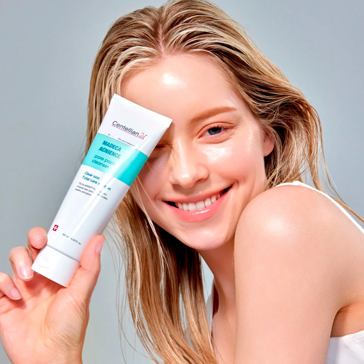 CENTELLIAN24 Madeca Acnience Pore Pack Cleanser 120Ml