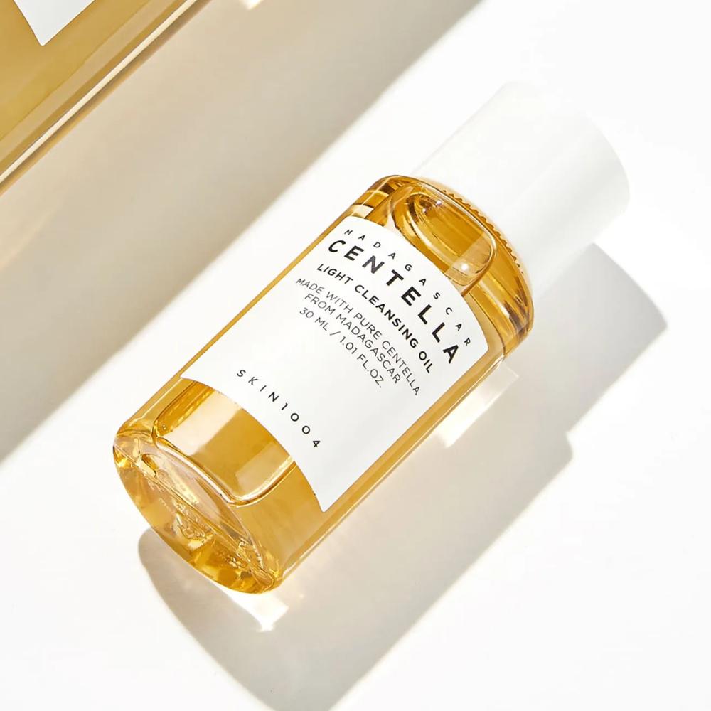Centella Light Cleansing Oil 30 ML - SKIN1004