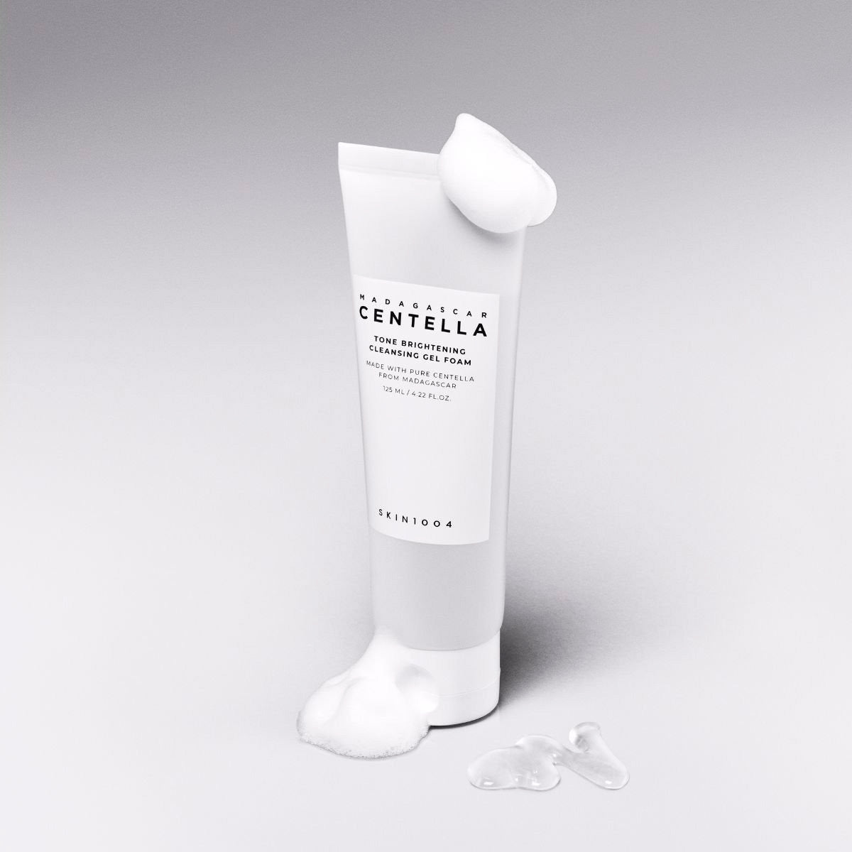 SKIN1004 Limpiador Facial Iluminador – Madagascar Centella Tone Brightening Cleansing Gel Foam – 125Ml